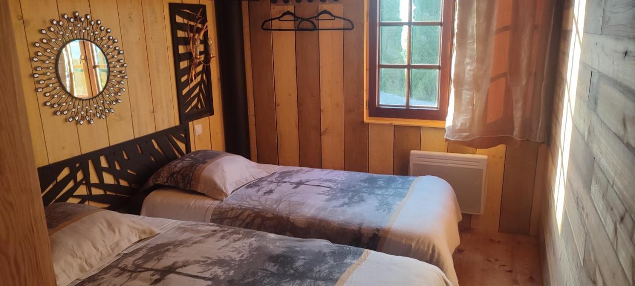 Domaine Le Lanis "Cabane De Pauline" แซ็ง-จิฮองส์ ภายนอก รูปภาพ