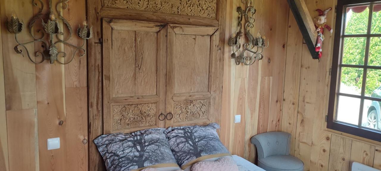Domaine Le Lanis "Cabane De Pauline" แซ็ง-จิฮองส์ ภายนอก รูปภาพ