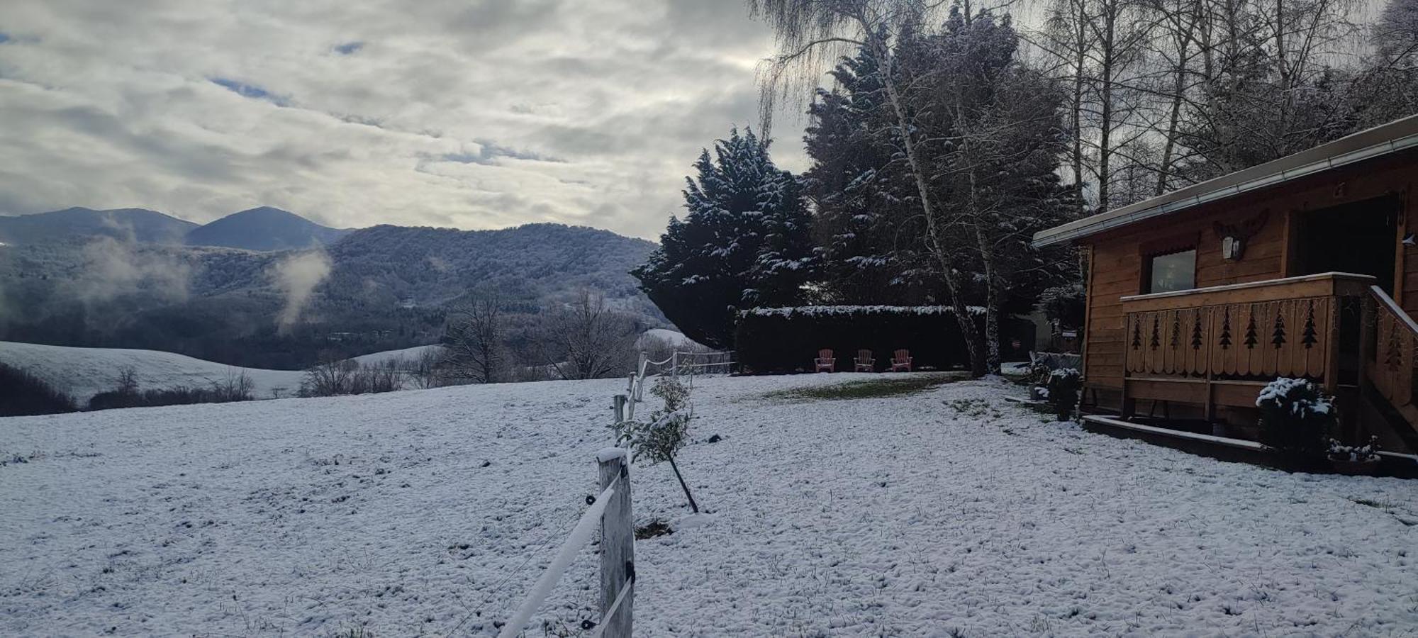 Domaine Le Lanis "Cabane De Pauline" แซ็ง-จิฮองส์ ภายนอก รูปภาพ