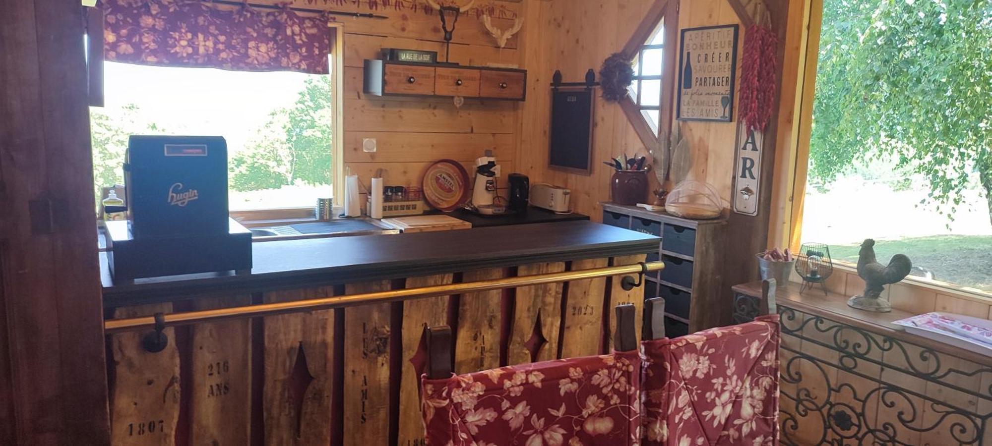 Domaine Le Lanis "Cabane De Pauline" แซ็ง-จิฮองส์ ภายนอก รูปภาพ